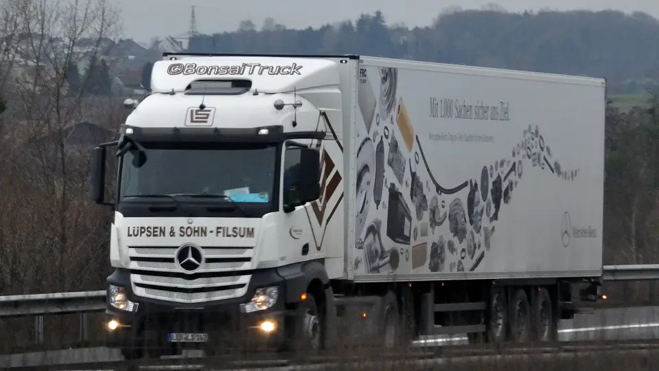Lüpsen Logistics